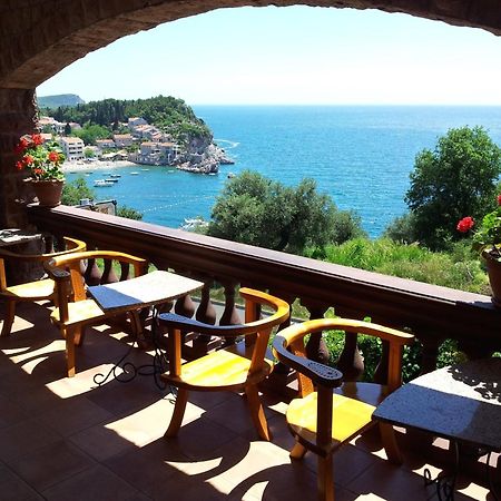 Villa Sara Guesthouse Свети-Стефан Экстерьер фото