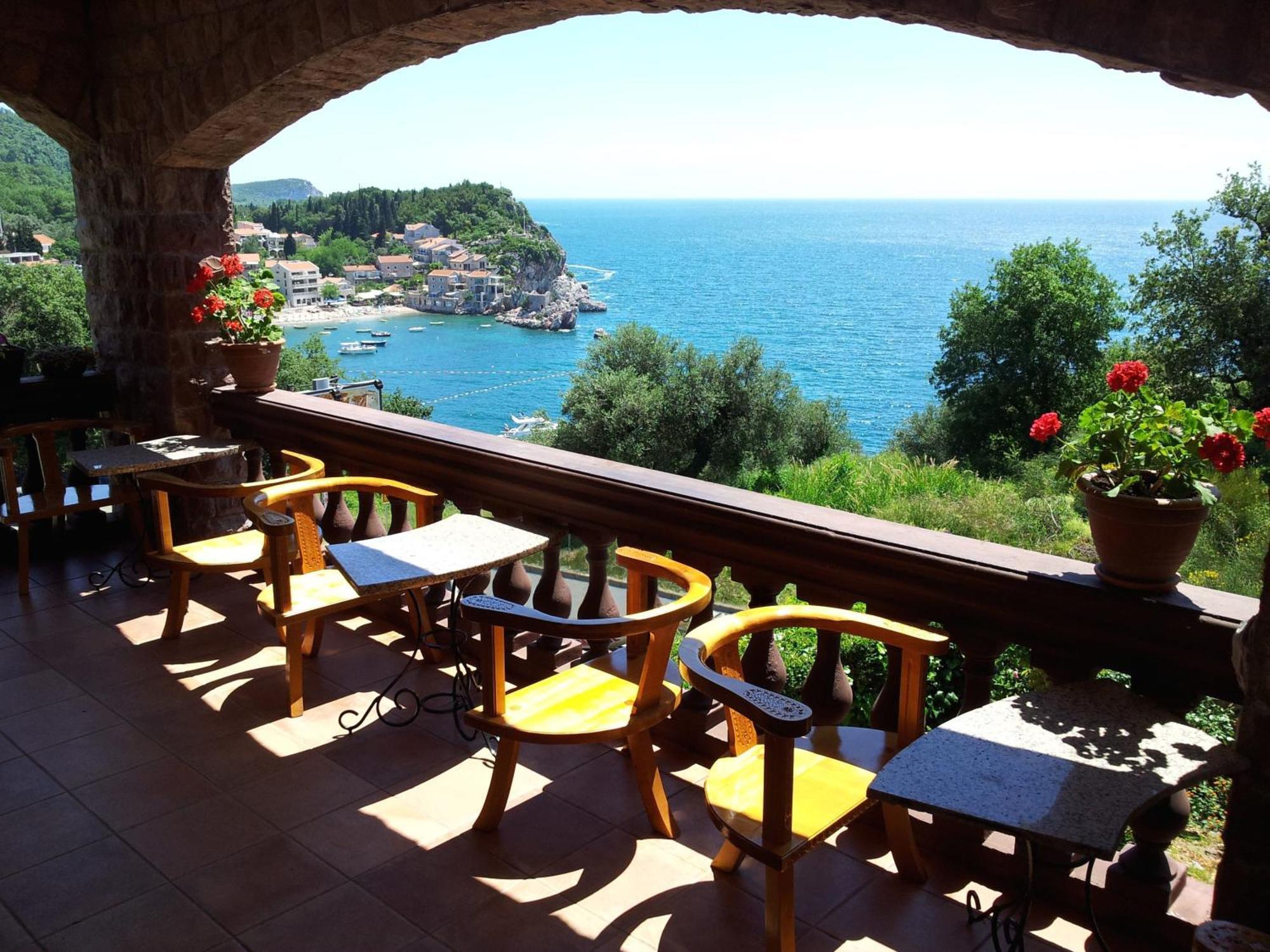 Villa Sara Guesthouse Свети-Стефан Экстерьер фото