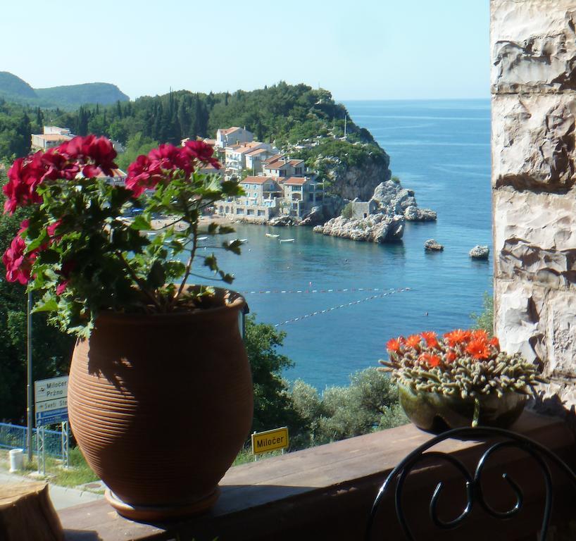 Villa Sara Guesthouse Свети-Стефан Экстерьер фото